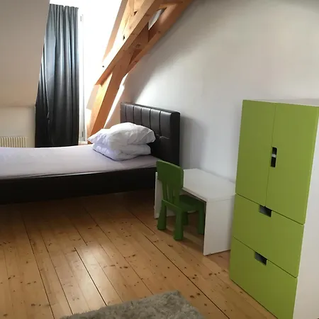 Appartamento Dachgeschosswohnung Mit 2 Schlafzimmern